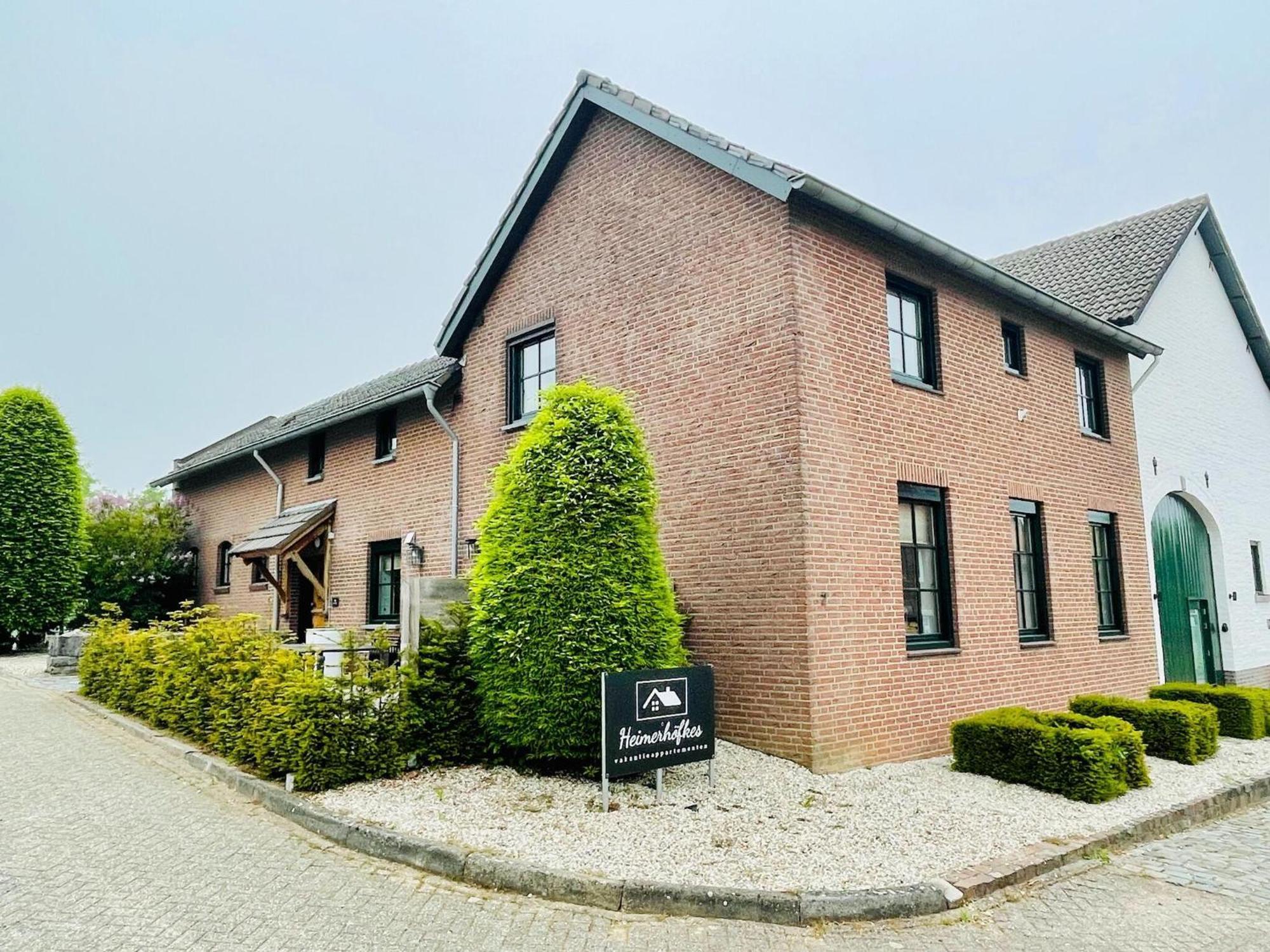Вілла Attractive Farmhouse In South Limburg With Terrace Klimmen Екстер'єр фото