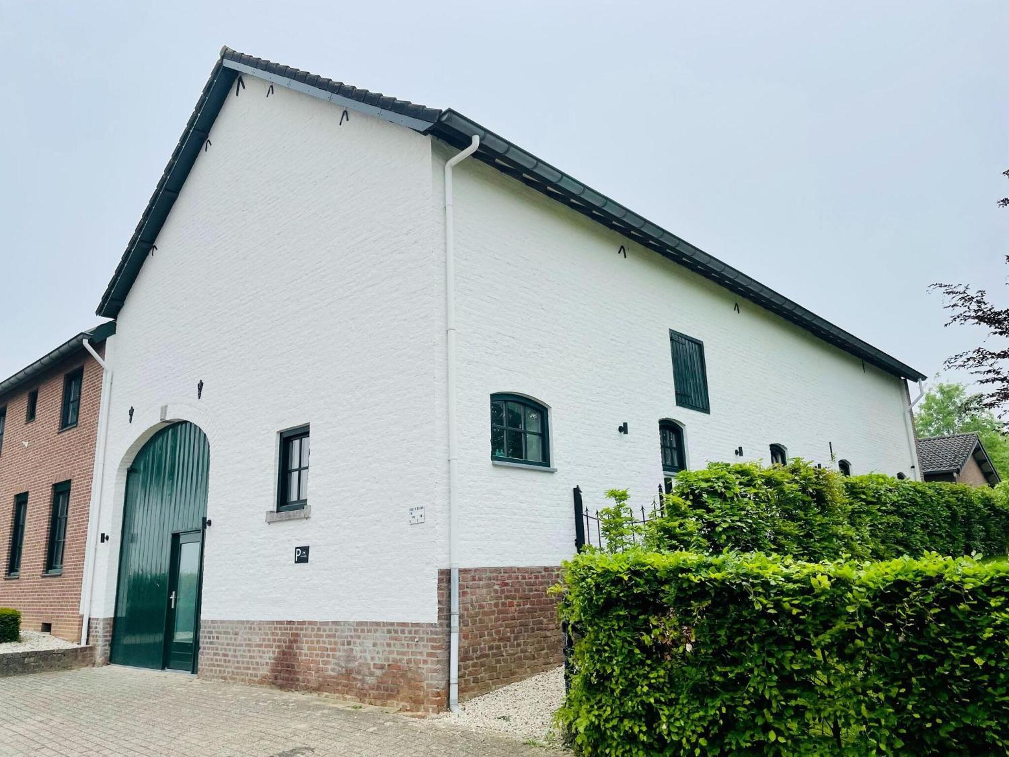 Вілла Attractive Farmhouse In South Limburg With Terrace Klimmen Екстер'єр фото