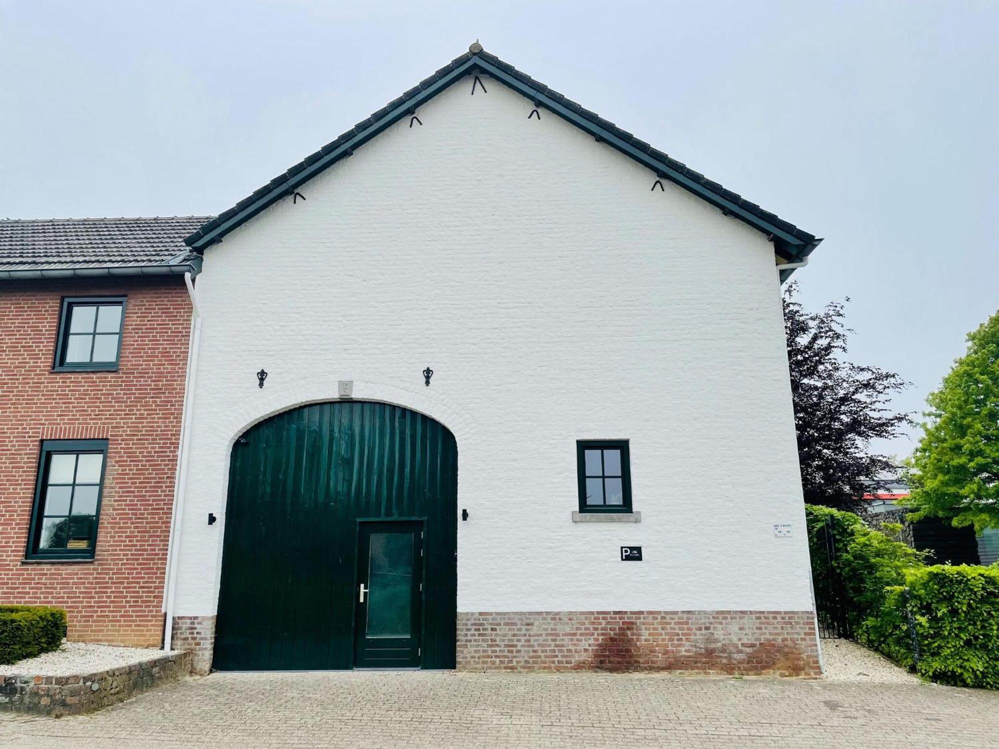 Вілла Attractive Farmhouse In South Limburg With Terrace Klimmen Екстер'єр фото